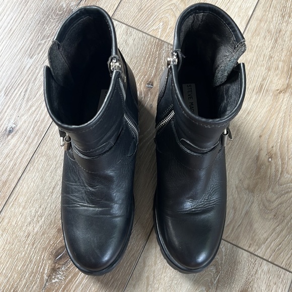 Steve Madden Black Leather Moto Booties - Picture 4 of 9